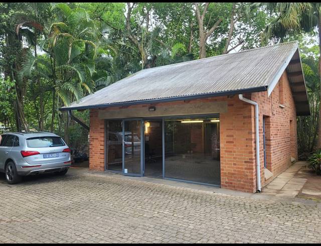 90M² OFFICE TO LET IN DAWNCLIFFE